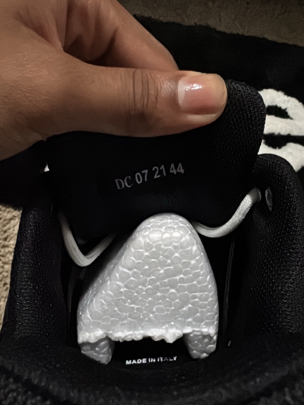 Dior Black and White Mesh Low-Top Sneakers - Picture 3 of 4